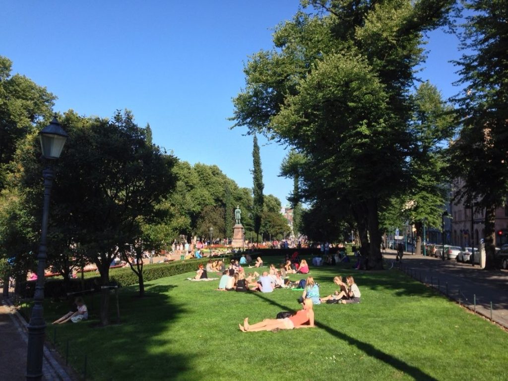 Парк в центре Хельсинки